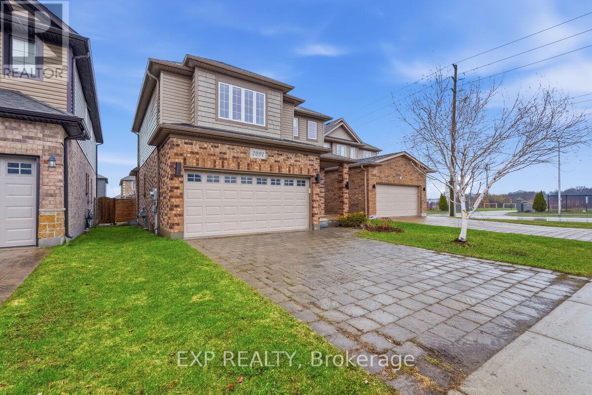 2091 Cherrywood Trail E, London North, Ontario  N6H 0C8 - Photo 36 - X12955902