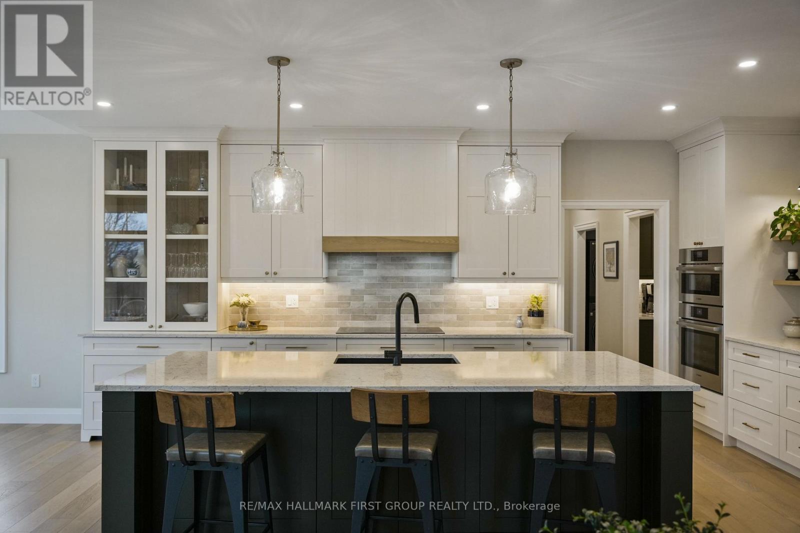 Unknown Address, ,     - Photo 13 - X12955910