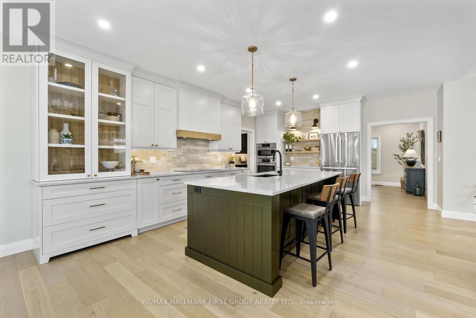 Unknown Address, ,     - Photo 18 - X12955910