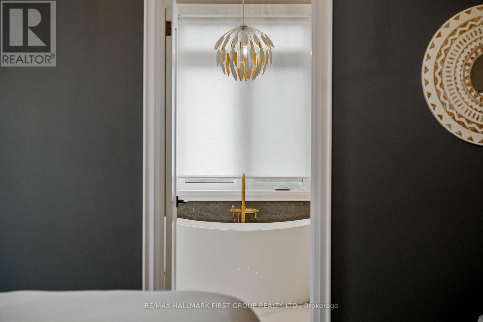 Unknown Address, ,     - Photo 27 - X12955910