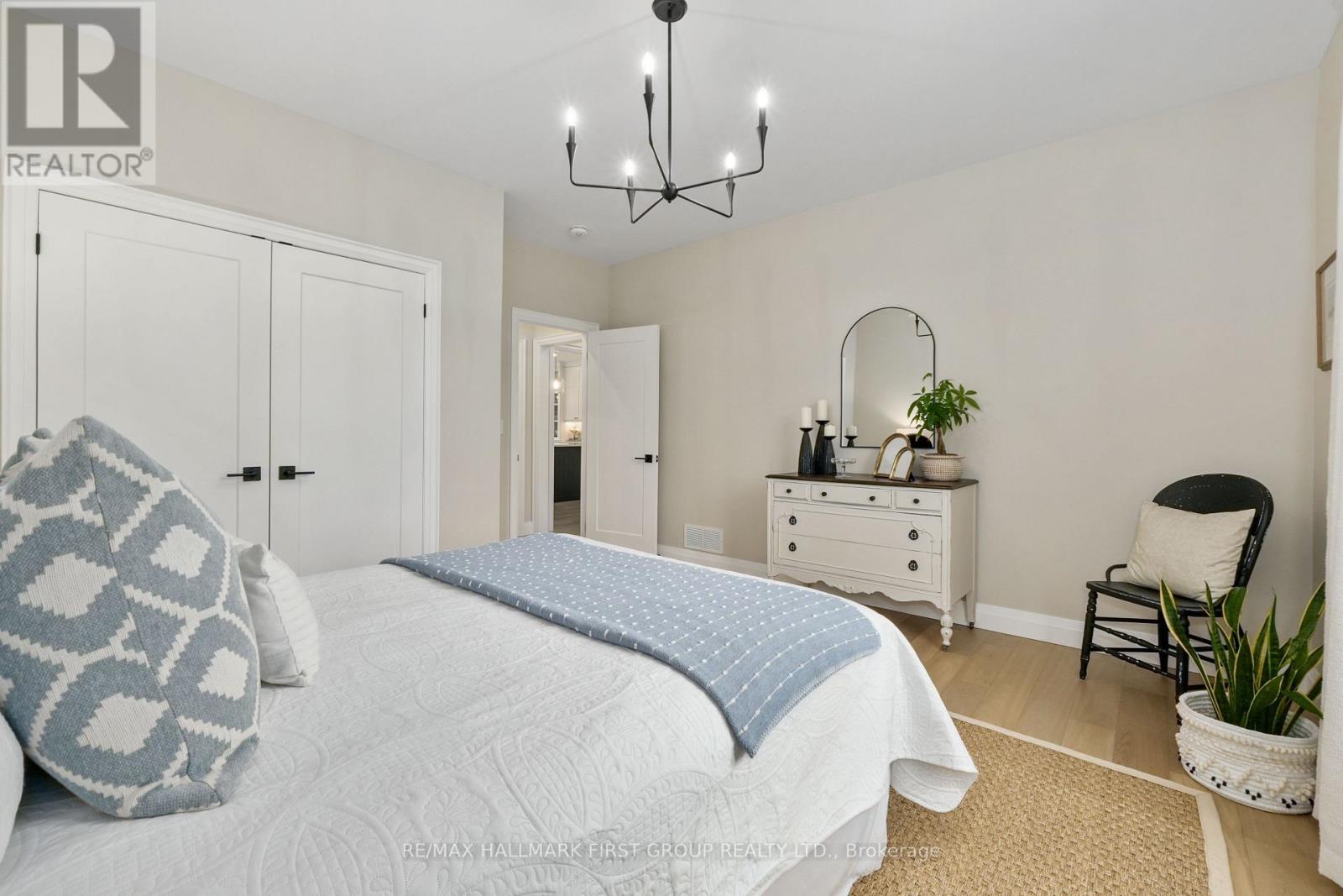 Unknown Address, ,     - Photo 30 - X12955910