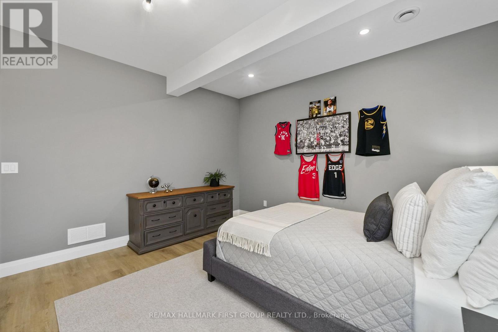 Unknown Address, ,     - Photo 40 - X12955910