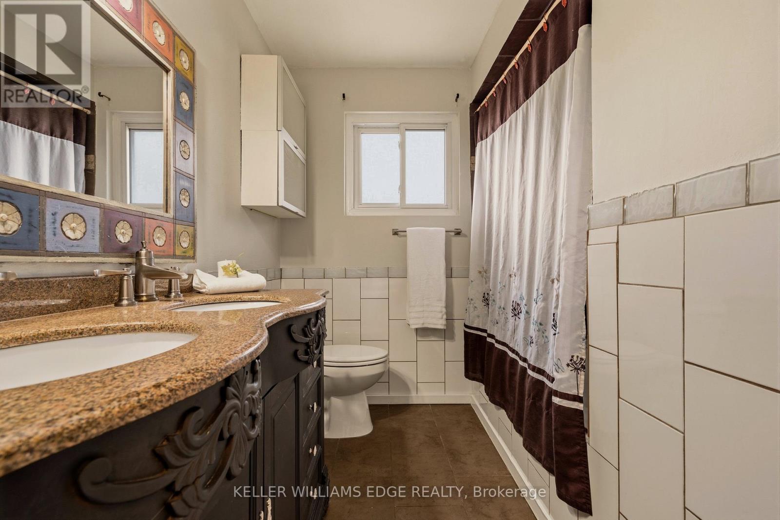 21 Milverton Close, Hamilton, Ontario  L0R 2H3 - Photo 22 - X12955914