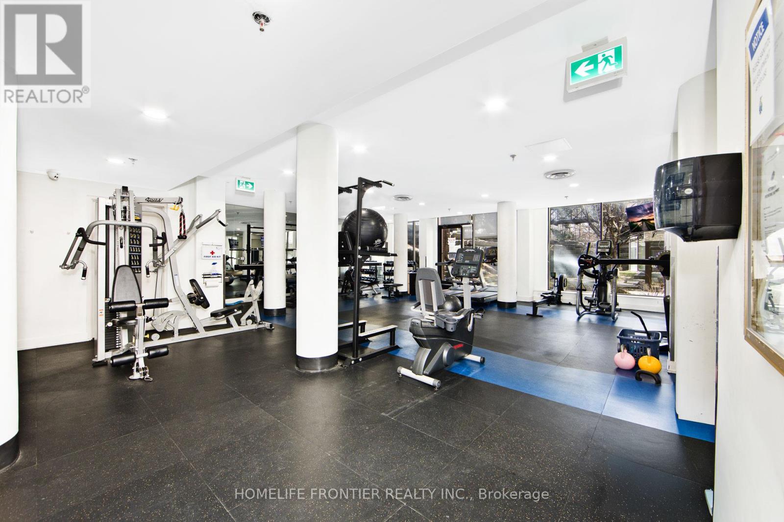 440 - 22 Southport Street, Toronto, Ontario  M6S 4Y9 - Photo 18 - W12955810