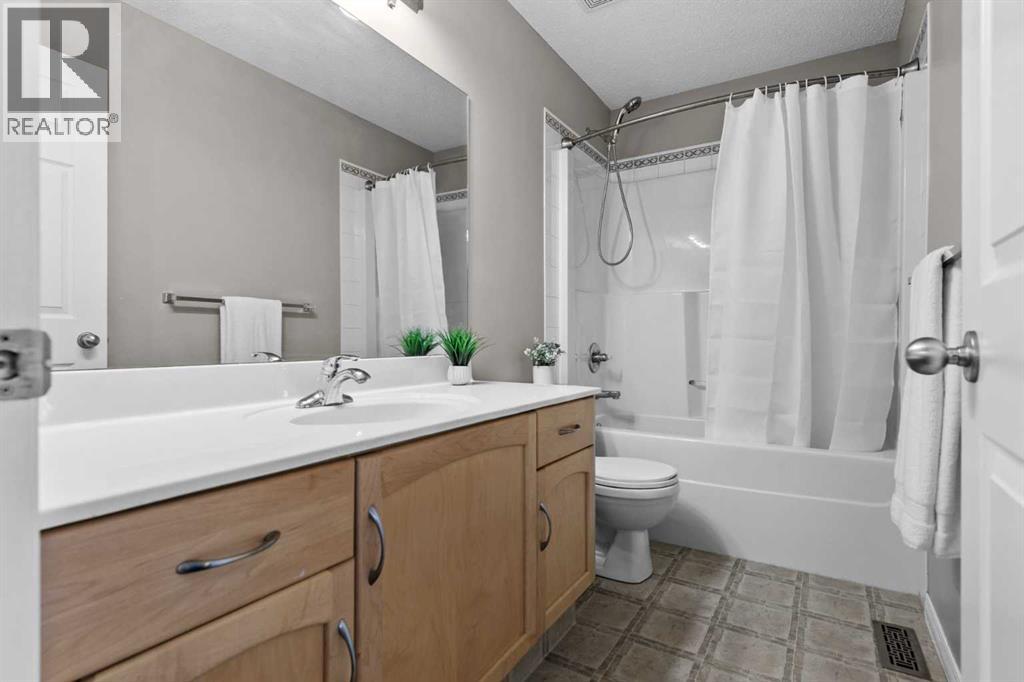 37 Evansbrooke Park NW, Calgary, Alberta  T3P 1E4 - Photo 28 - A2298790