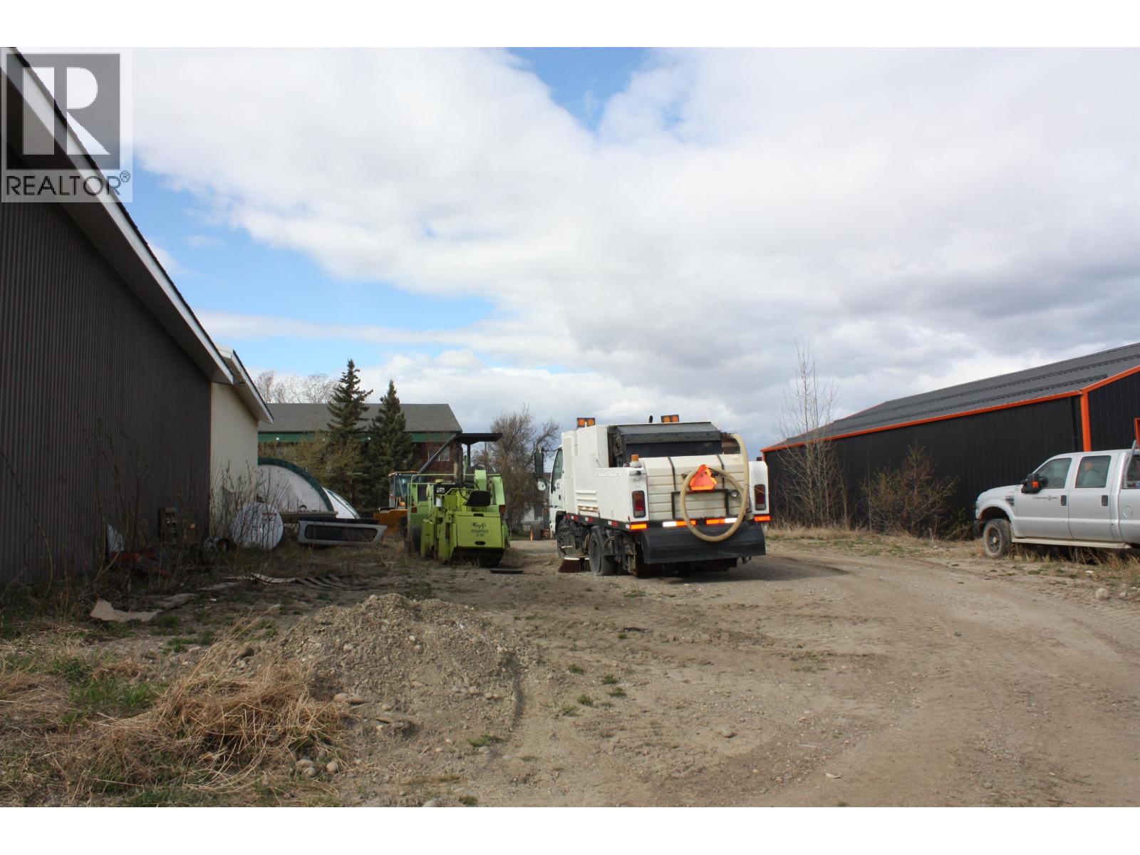 10307 95 Avenue, Fort St. John, British Columbia V1J 5J5 - Photo 6 - C8077576