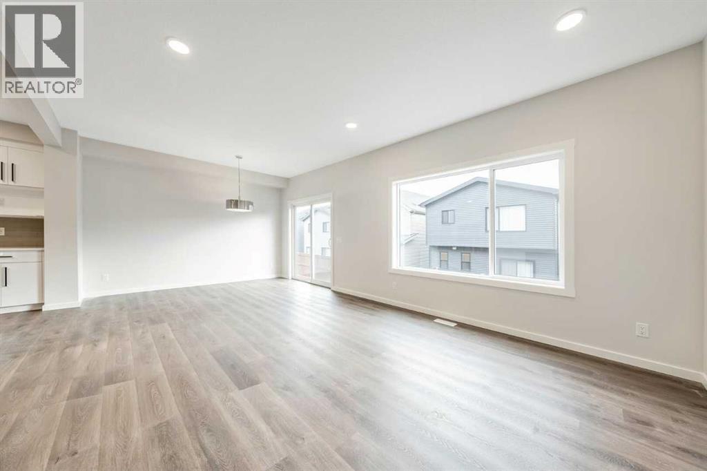 412 Heartwood Grove W, Calgary, Alberta  T2X 0T9 - Photo 7 - A2298163