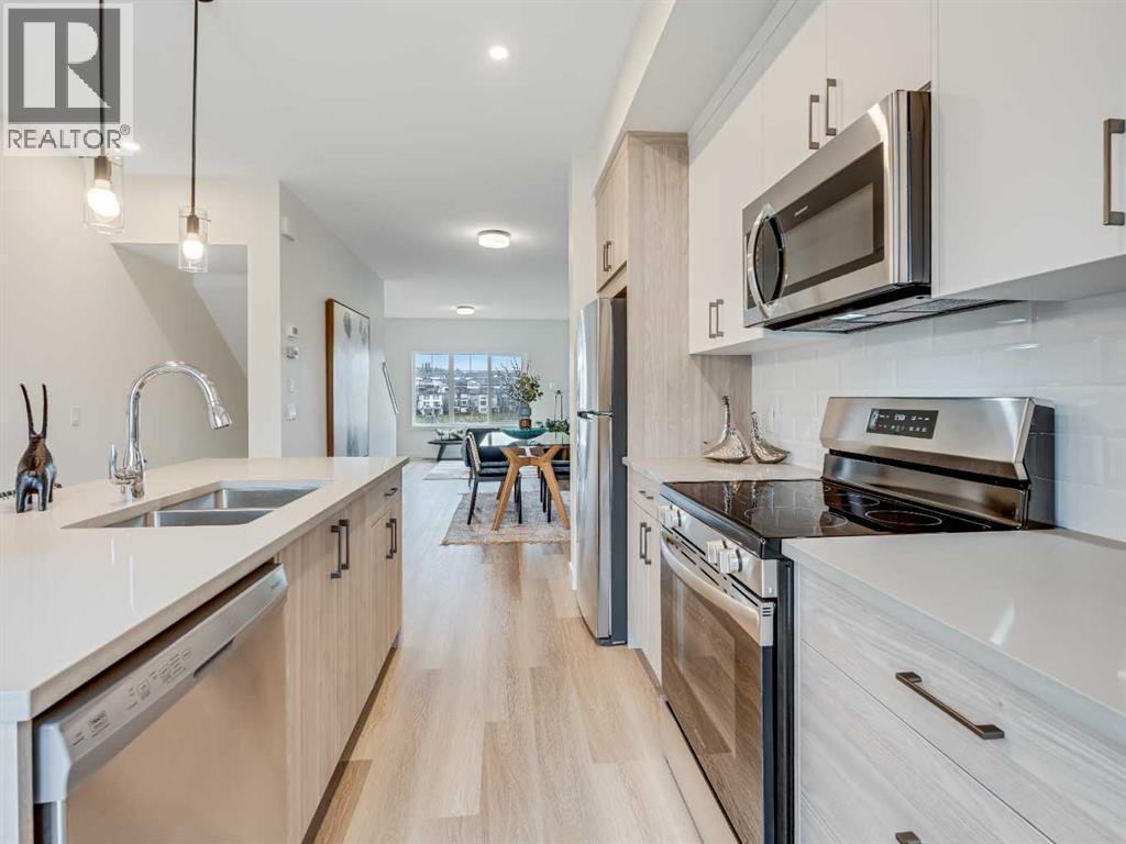 2221 81st Street Sw, Calgary, Alberta  T3H 3V8 - Photo 7 - A2288416