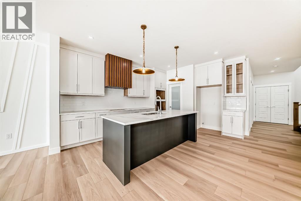 707 Mandalay Avenue, Carstairs, Alberta  T0M 0N0 - Photo 8 - A2292567