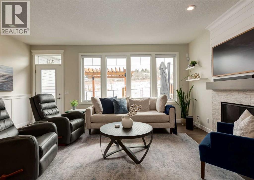 60 Crestbrook View Sw, Calgary, Alberta  T3L 6G7 - Photo 12 - A2295774