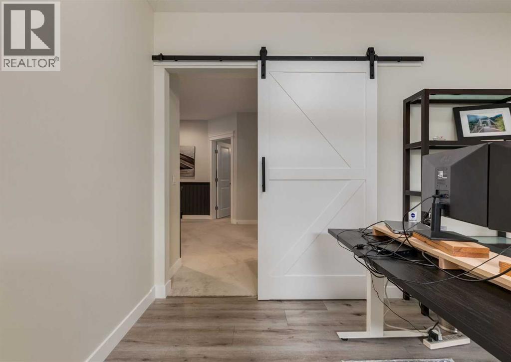 60 Crestbrook View Sw, Calgary, Alberta  T3L 6G7 - Photo 41 - A2295774