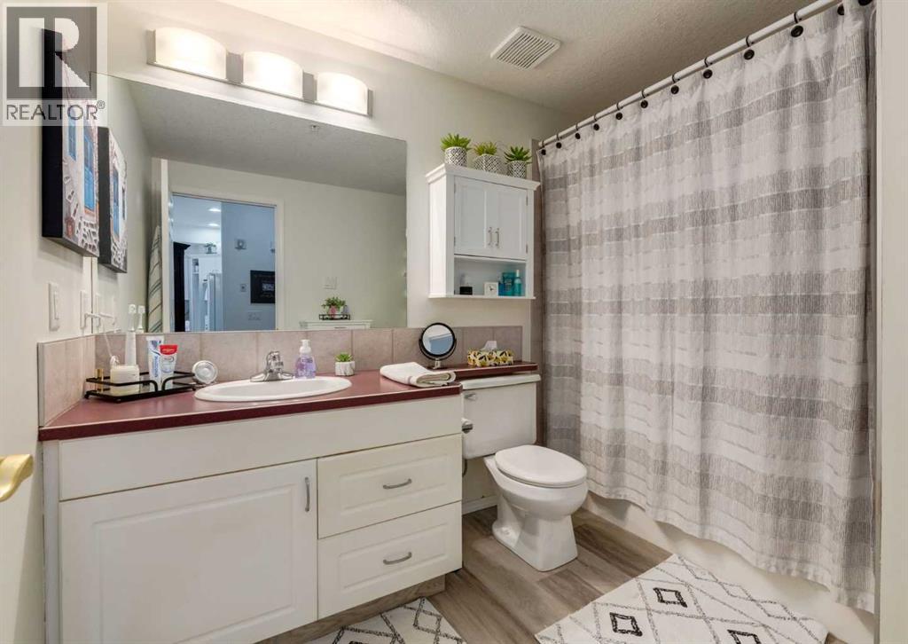 219, 223 Tuscany Springs Boulevard NW, Calgary, Alberta  T3L 2M2 - Photo 14 - A2297667