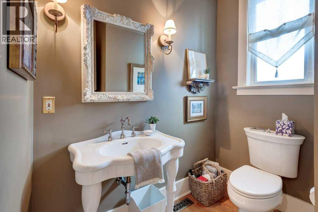 1712 25 Street SW, Calgary, Alberta  T3C 1J6 - Photo 16 - A2296477