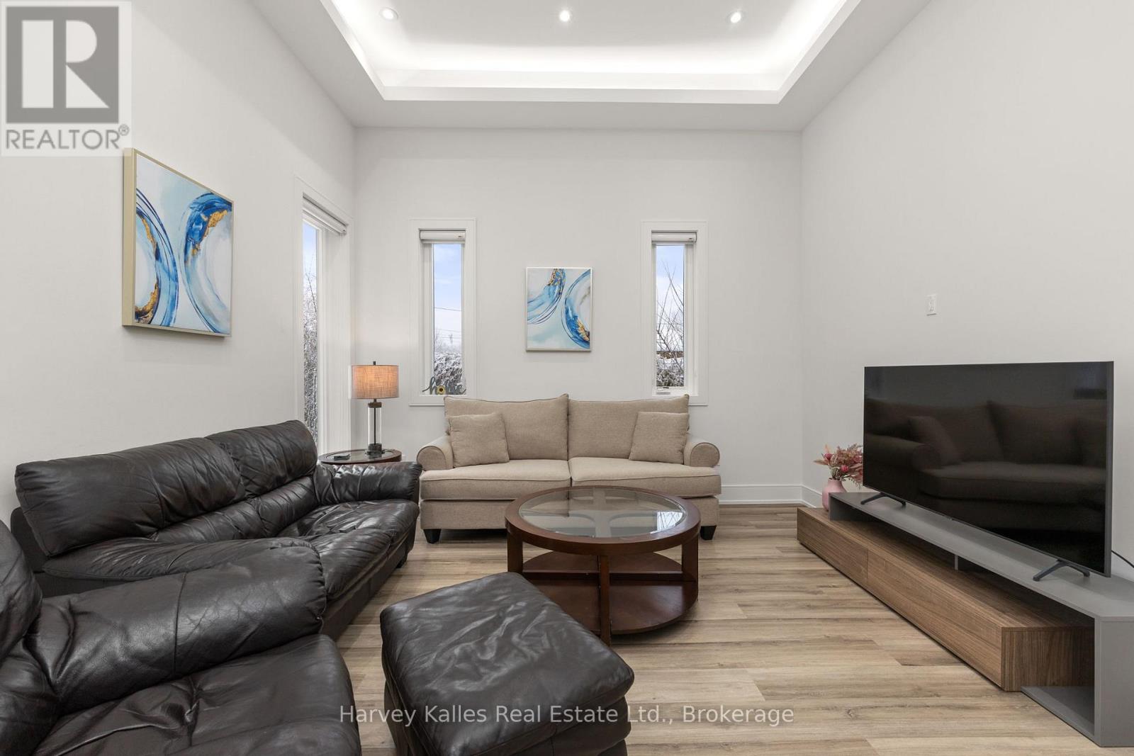 Unit A - 297 Seventh Street, Collingwood, Ontario L9Y 2B2 - Photo 7 - S12955978