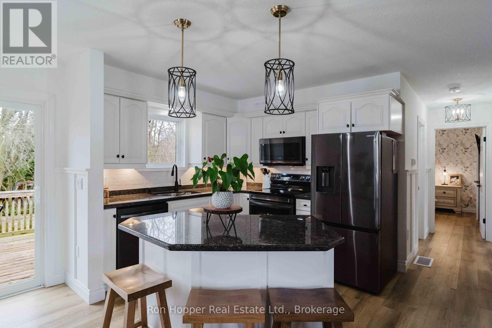 69 Matilda Street, Arran-Elderslie, Ontario  N0H 2N0 - Photo 6 - X12956042