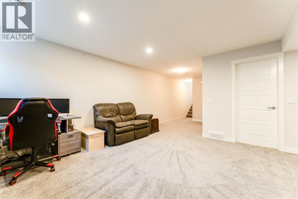 5 Sage Bluff Heights NW, Calgary, Alberta  T3R 1W2 - Photo 22 - A2298650
