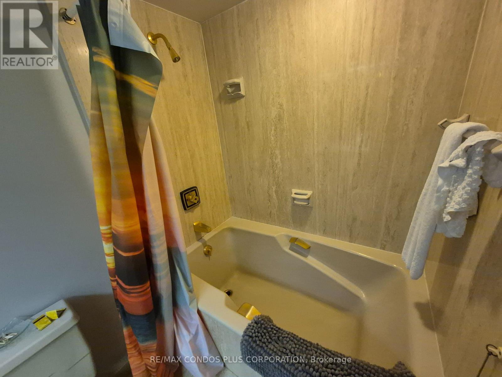 3412 - 55 Harbour Square, Toronto, Ontario  M5J 2L1 - Photo 10 - C12956040