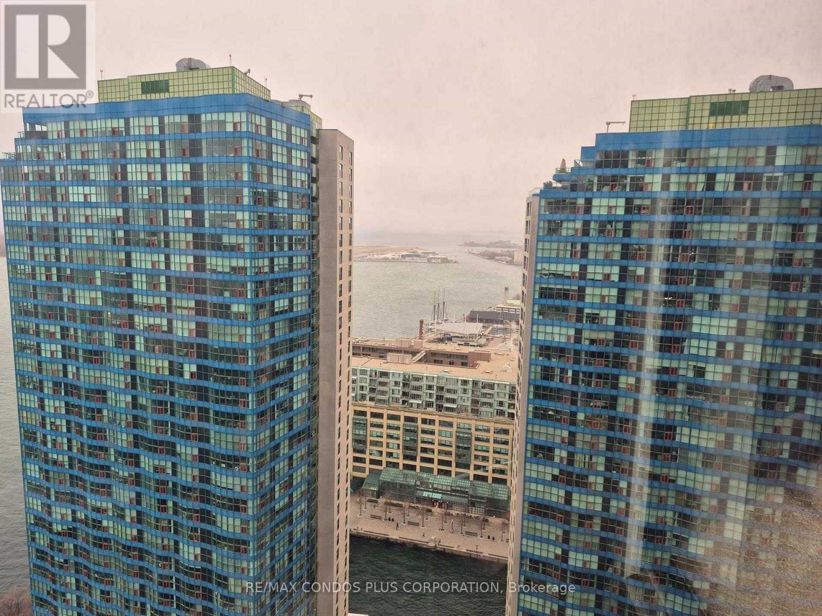 3412 - 55 Harbour Square, Toronto, Ontario  M5J 2L1 - Photo 8 - C12956040