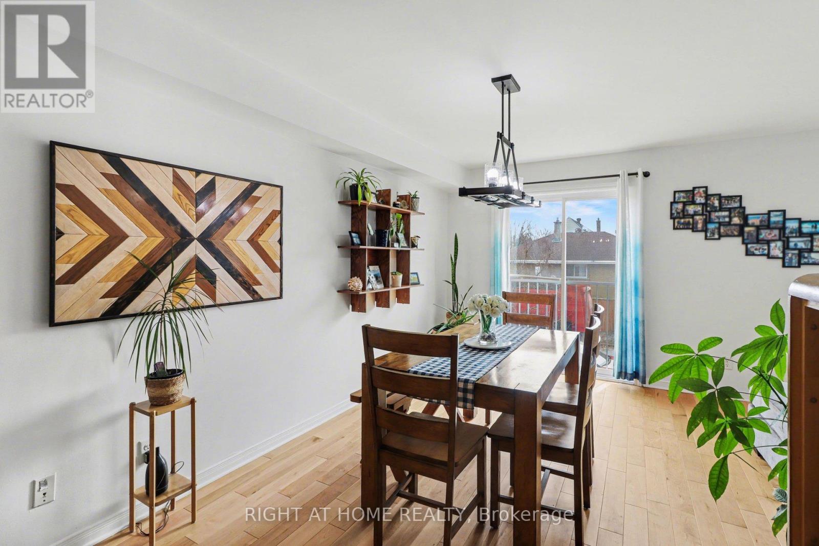 202 - 646 Cummings Avenue, Ottawa, Ontario  K1K 2K6 - Photo 19 - X12955948