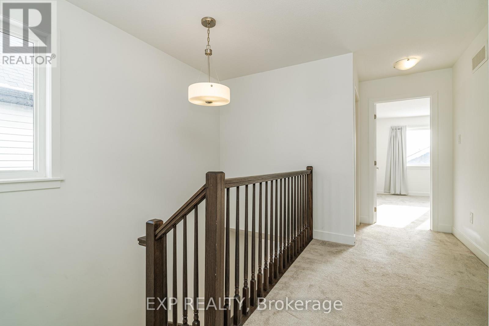 914 Alvarez Lane, Ottawa, Ontario  K1T 0W2 - Photo 20 - X12955966