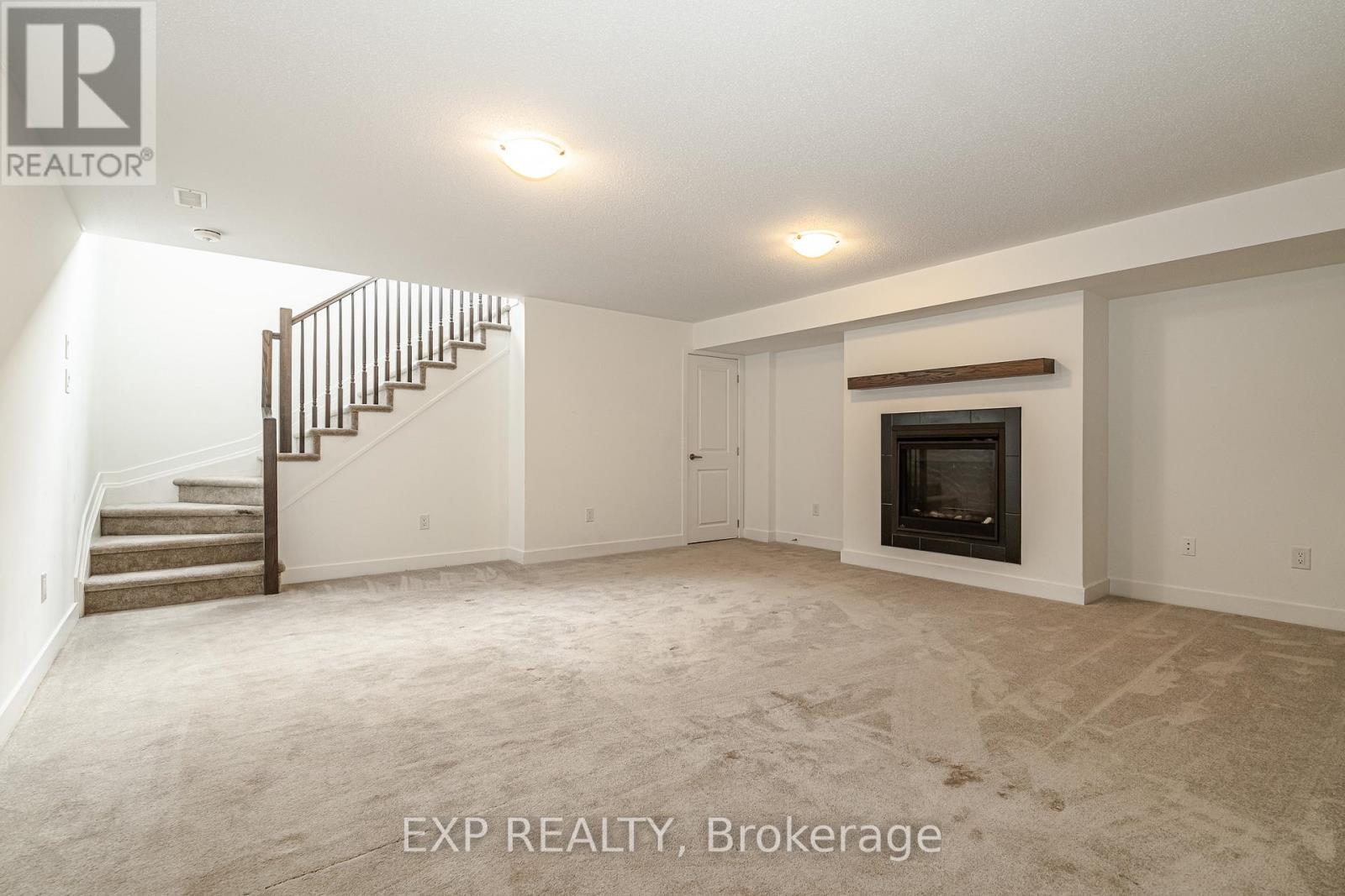 914 Alvarez Lane, Ottawa, Ontario  K1T 0W2 - Photo 34 - X12955966