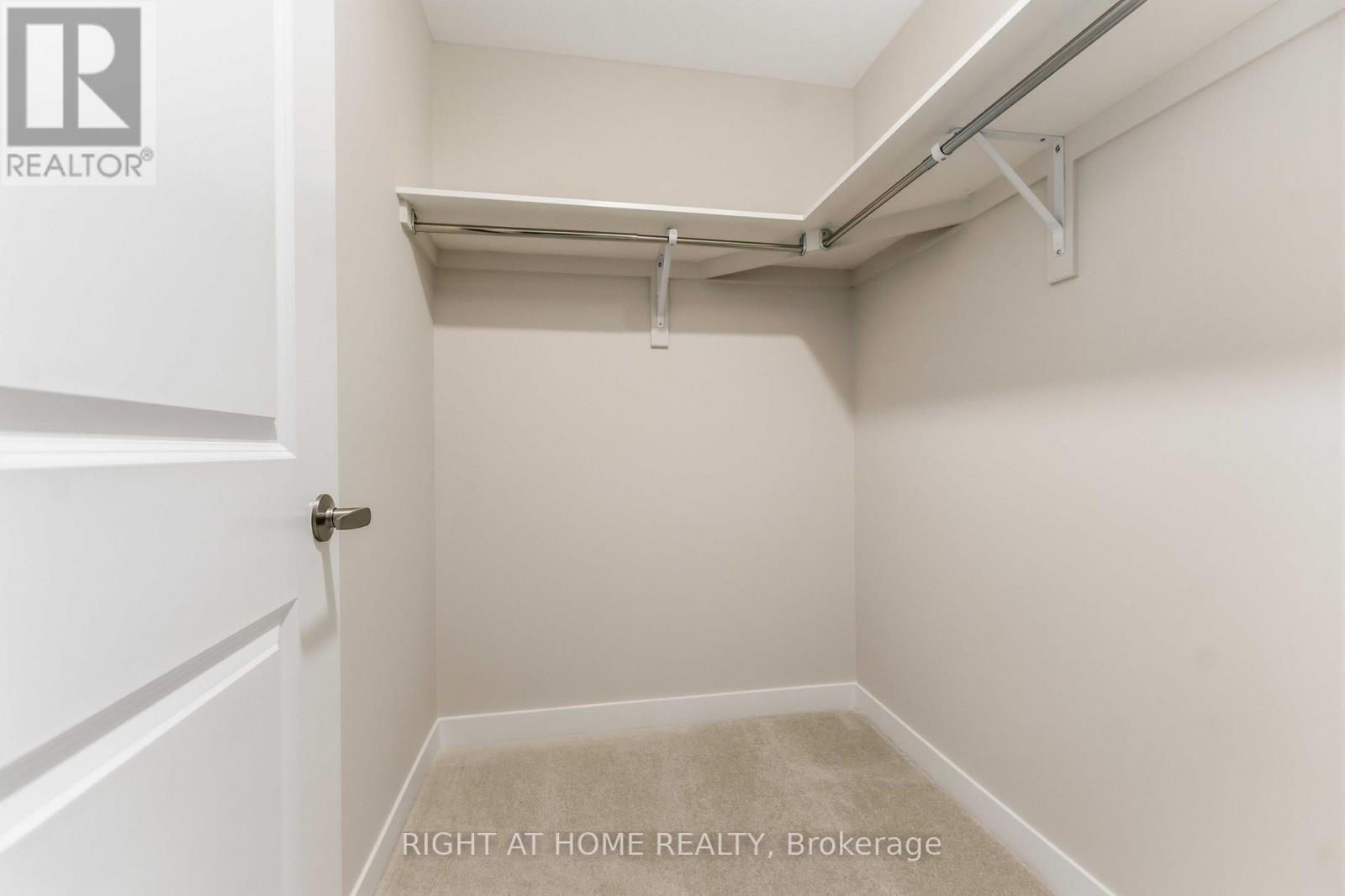 290 Les Emmerson Drive, Ottawa, Ontario  K2J 7L6 - Photo 20 - X12955982