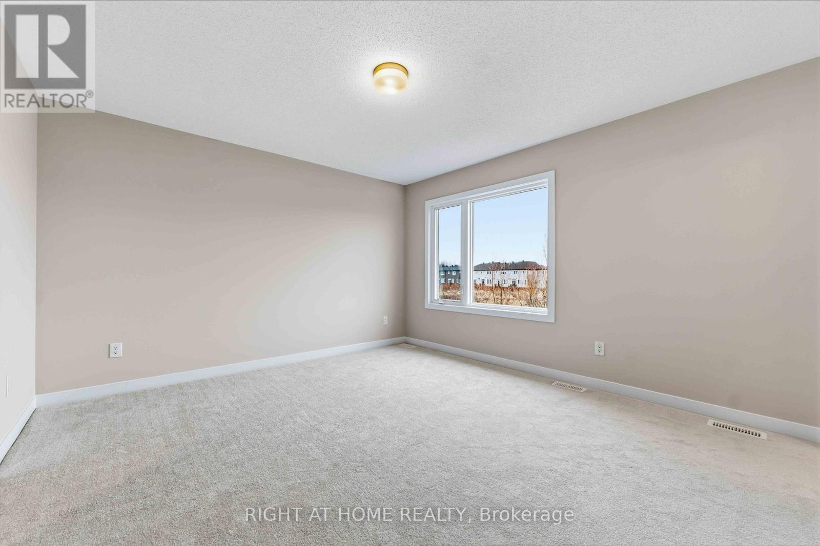 290 Les Emmerson Drive, Ottawa, Ontario  K2J 7L6 - Photo 21 - X12955982