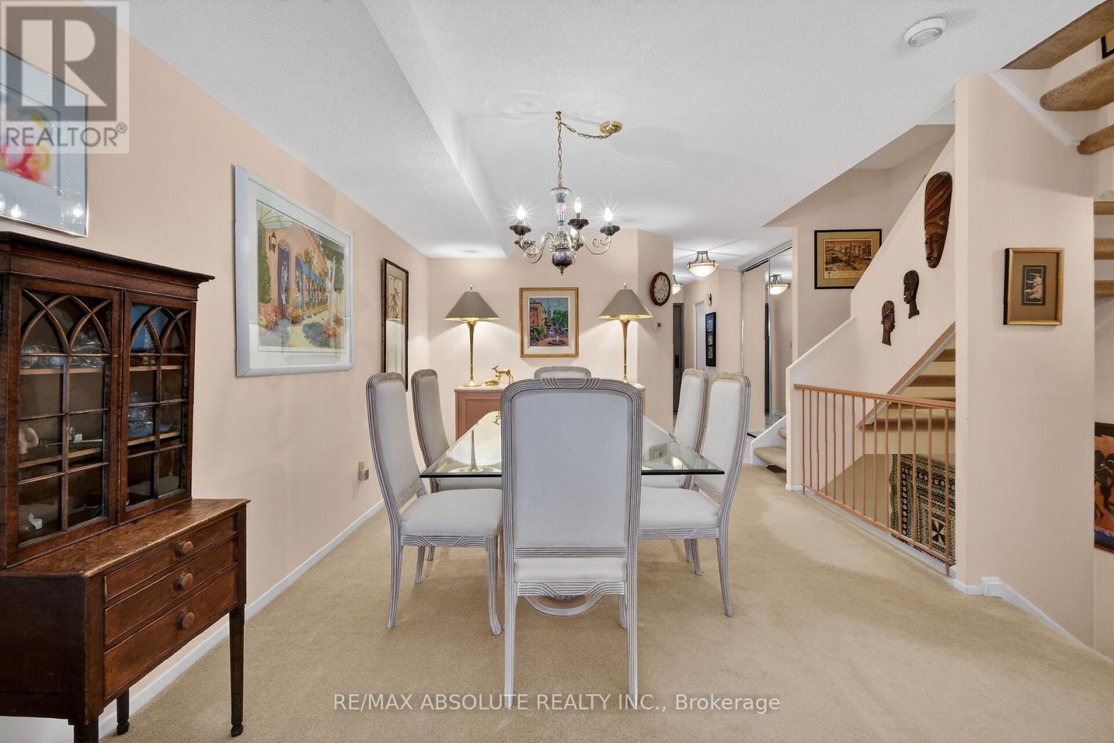 2 - 125 Springfield Road, Ottawa, Ontario  K1M 1C5 - Photo 10 - X12955990