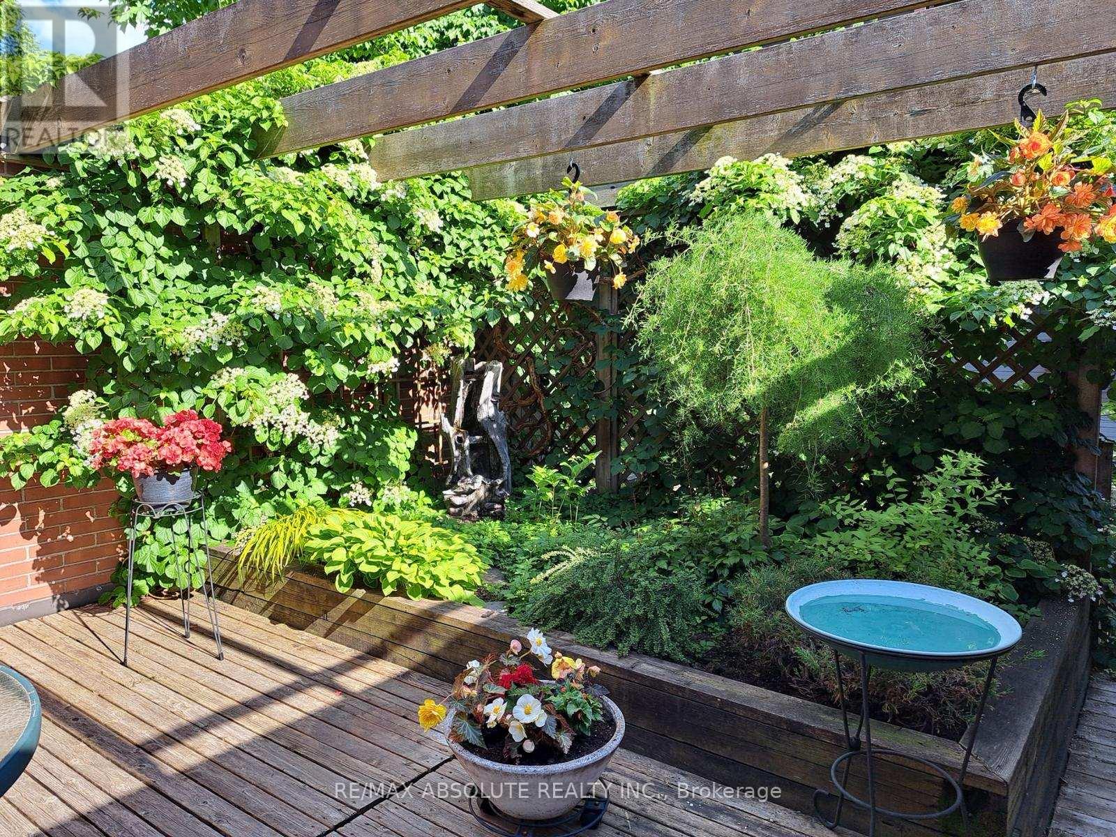 2 - 125 Springfield Road, Ottawa, Ontario  K1M 1C5 - Photo 41 - X12955990