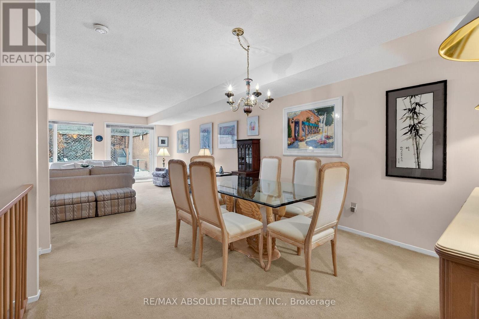 2 - 125 Springfield Road, Ottawa, Ontario  K1M 1C5 - Photo 9 - X12955990