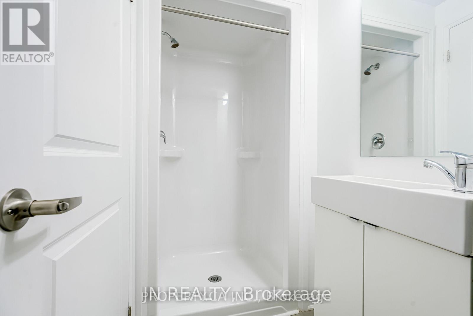 642 - 1900 Simcoe St Street N, Oshawa, Ontario  L1G 0C1 - Photo 3 - E12955988