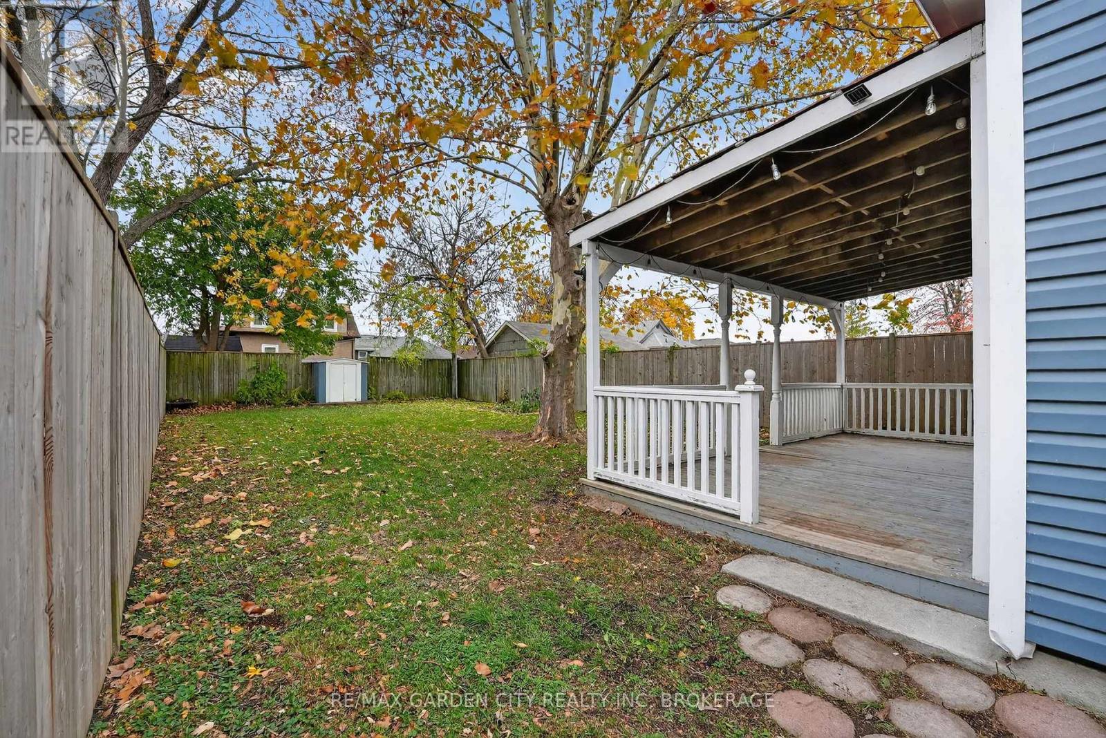 210 Wright Street, Welland, Ontario  L3B 2K3 - Photo 23 - X12956002