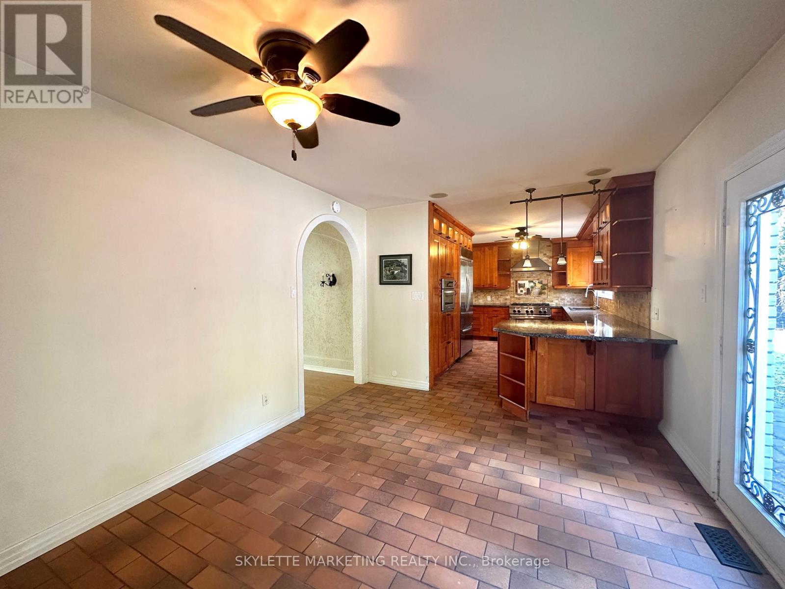 14377 Warden Avenue, Whitchurch-Stouffville, Ontario  L4A 7X5 - Photo 7 - N12956000