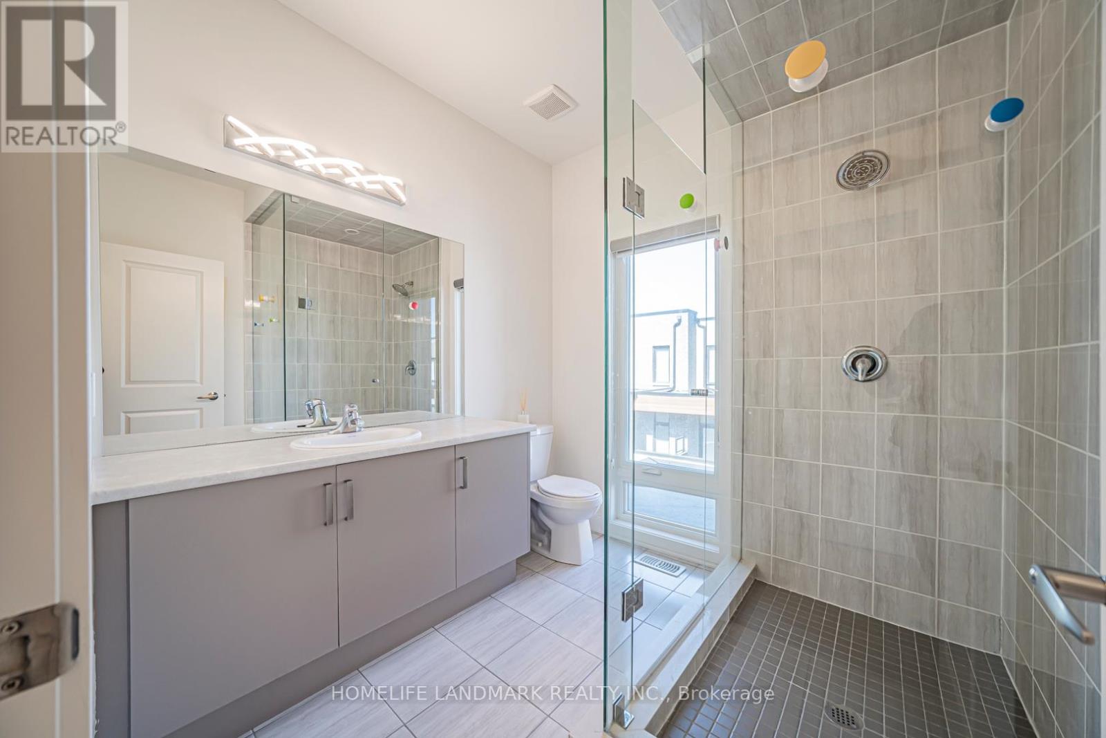 22 Benoit Street, Vaughan, Ontario  L4H 4R7 - Photo 15 - N12956044