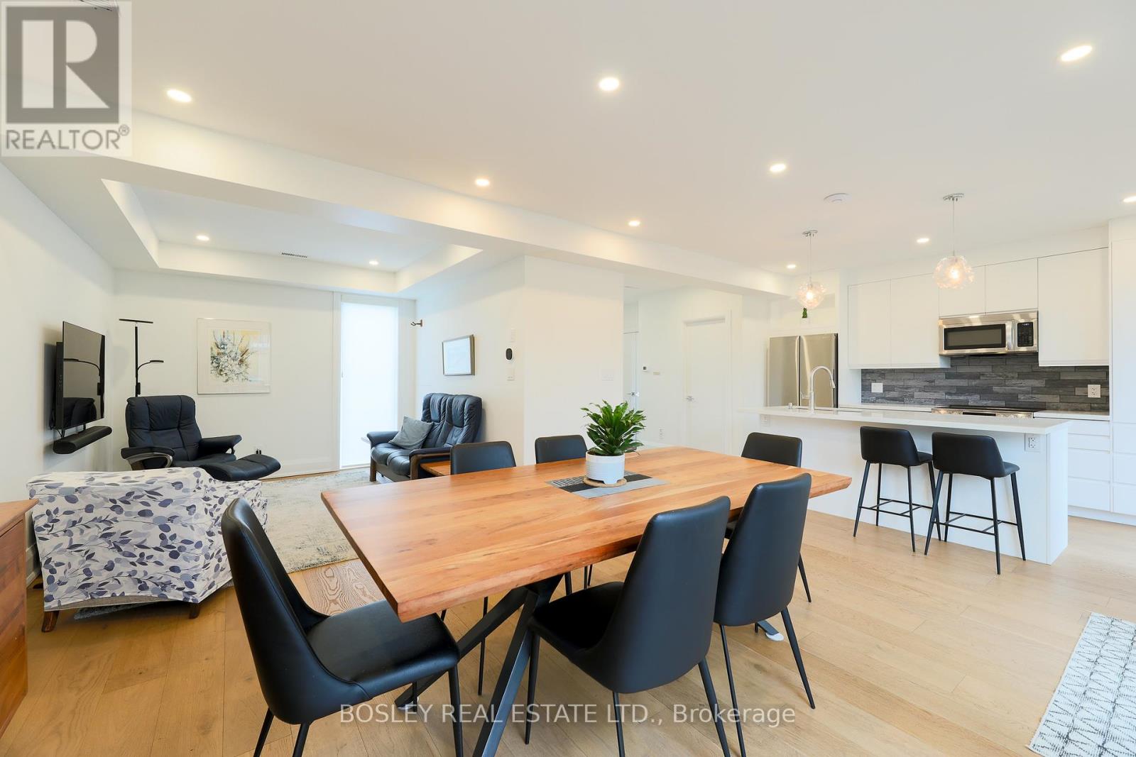 Rear - 108 Moberly Avenue, Toronto, Ontario  M4C 4B1 - Photo 15 - E12944014