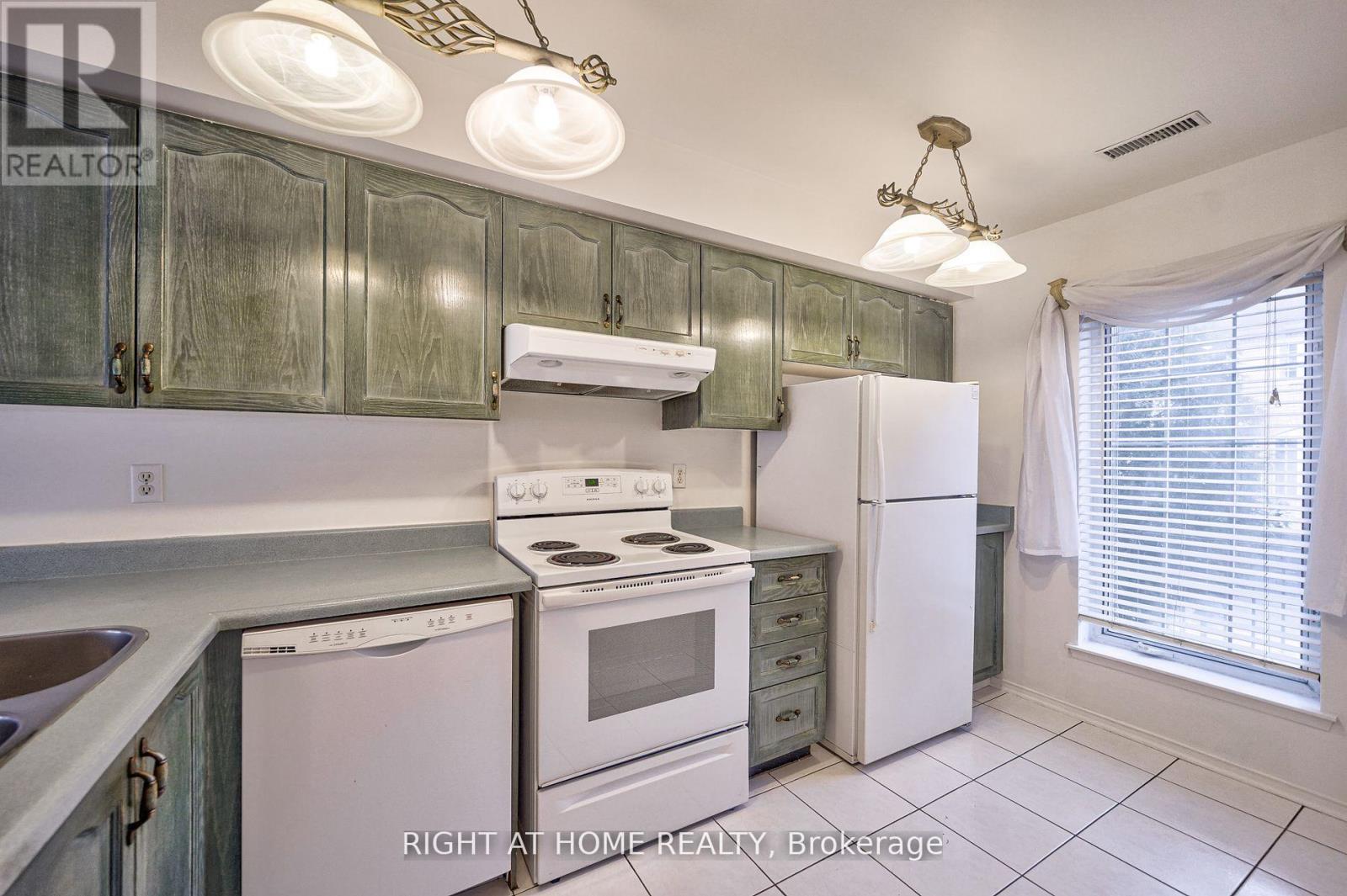 25 - 80 Strathaven Drive, Mississauga, Ontario  L5R 3V9 - Photo 12 - W12955996