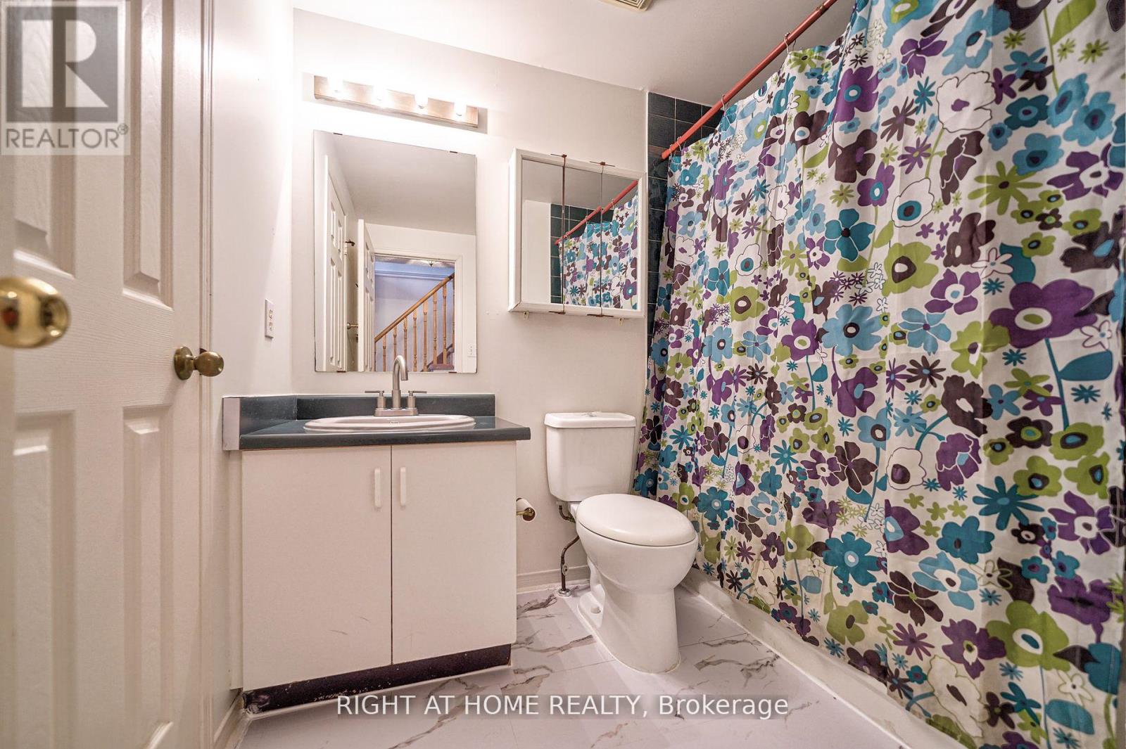 25 - 80 Strathaven Drive, Mississauga, Ontario  L5R 3V9 - Photo 21 - W12955996