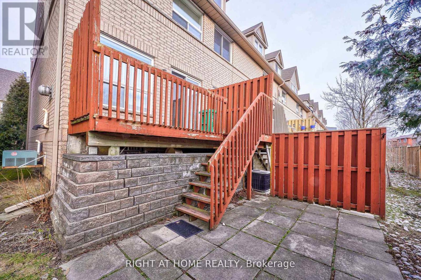 25 - 80 Strathaven Drive, Mississauga, Ontario  L5R 3V9 - Photo 32 - W12955996
