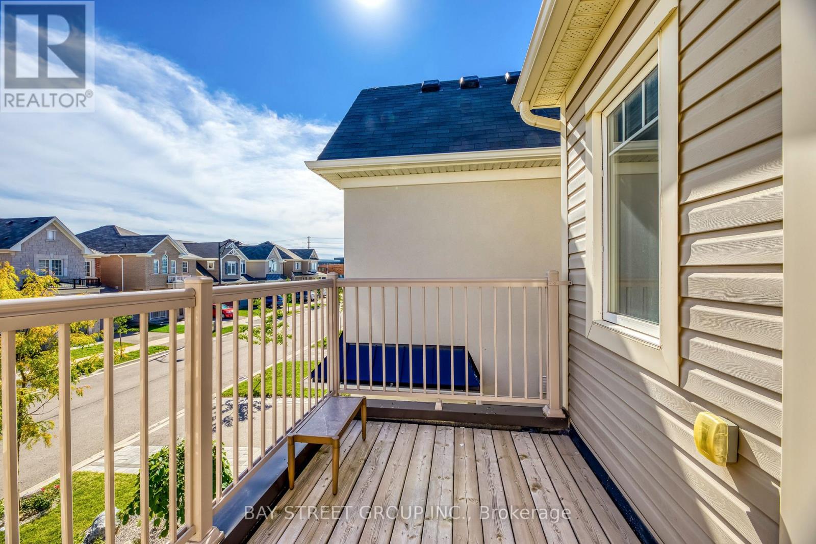 125 Hatt Court, Milton, Ontario  L9E 1G7 - Photo 30 - W12956032