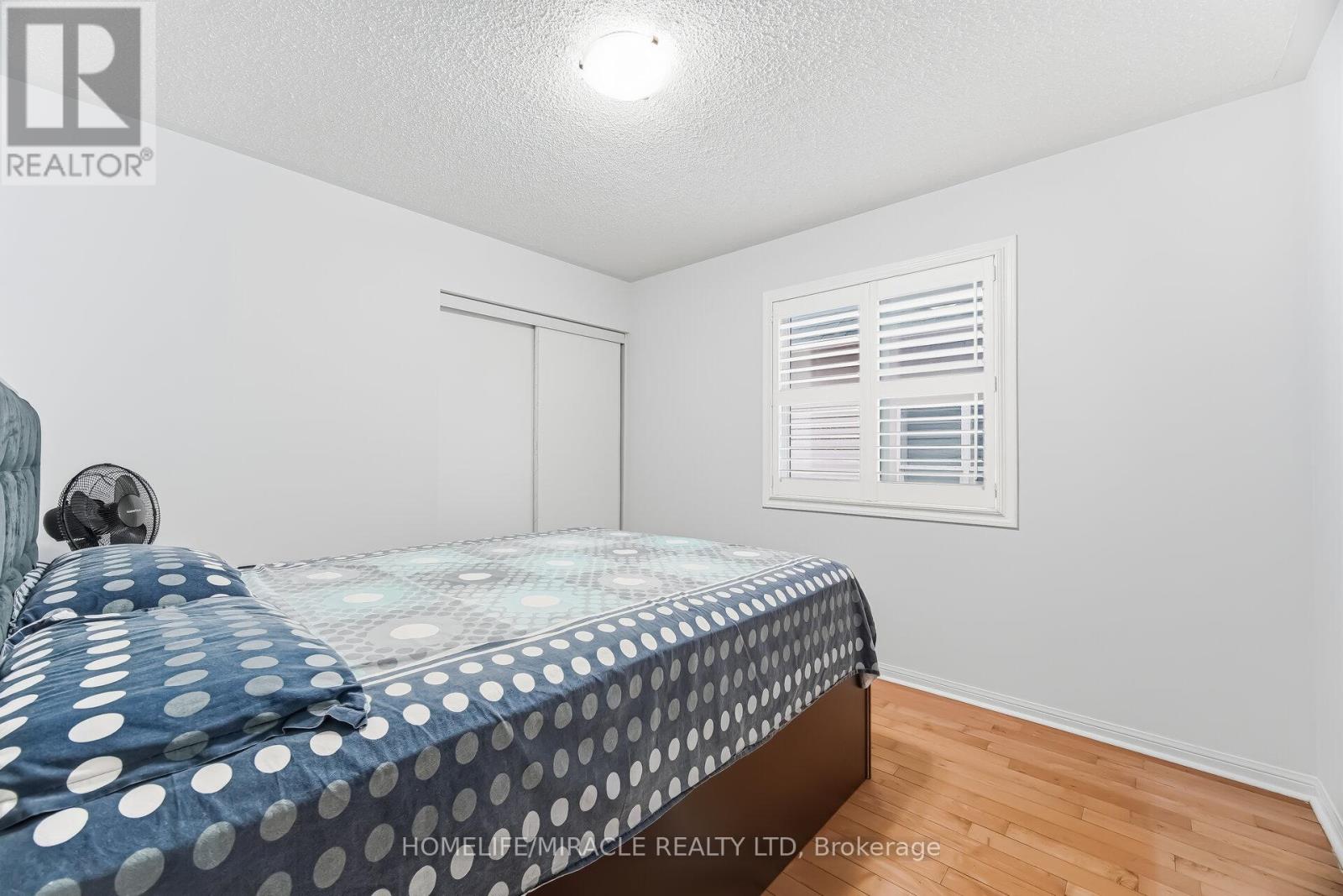 98 Owlridge Drive E, Brampton, Ontario  L6X 0M5 - Photo 17 - W12956034