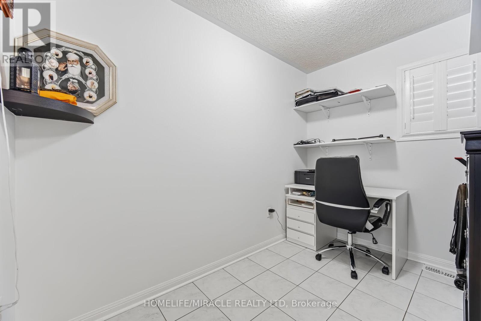 98 Owlridge Drive E, Brampton, Ontario  L6X 0M5 - Photo 21 - W12956034