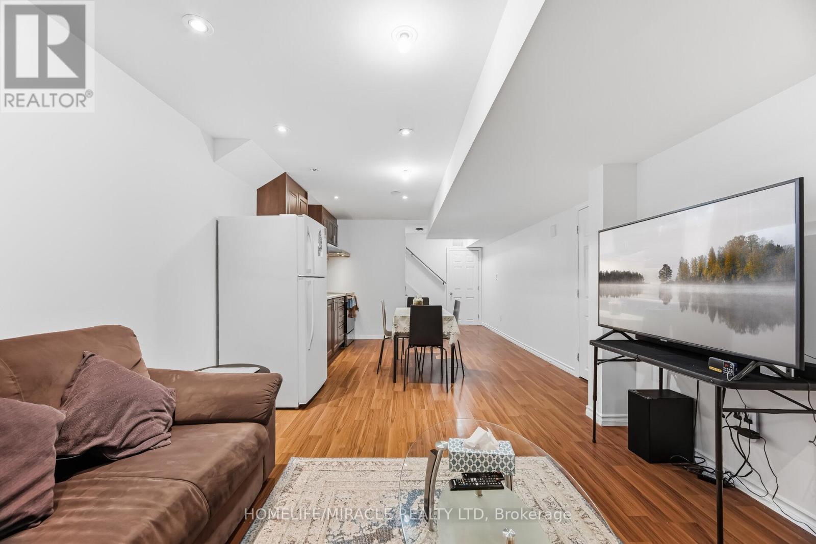 98 Owlridge Drive E, Brampton, Ontario  L6X 0M5 - Photo 28 - W12956034