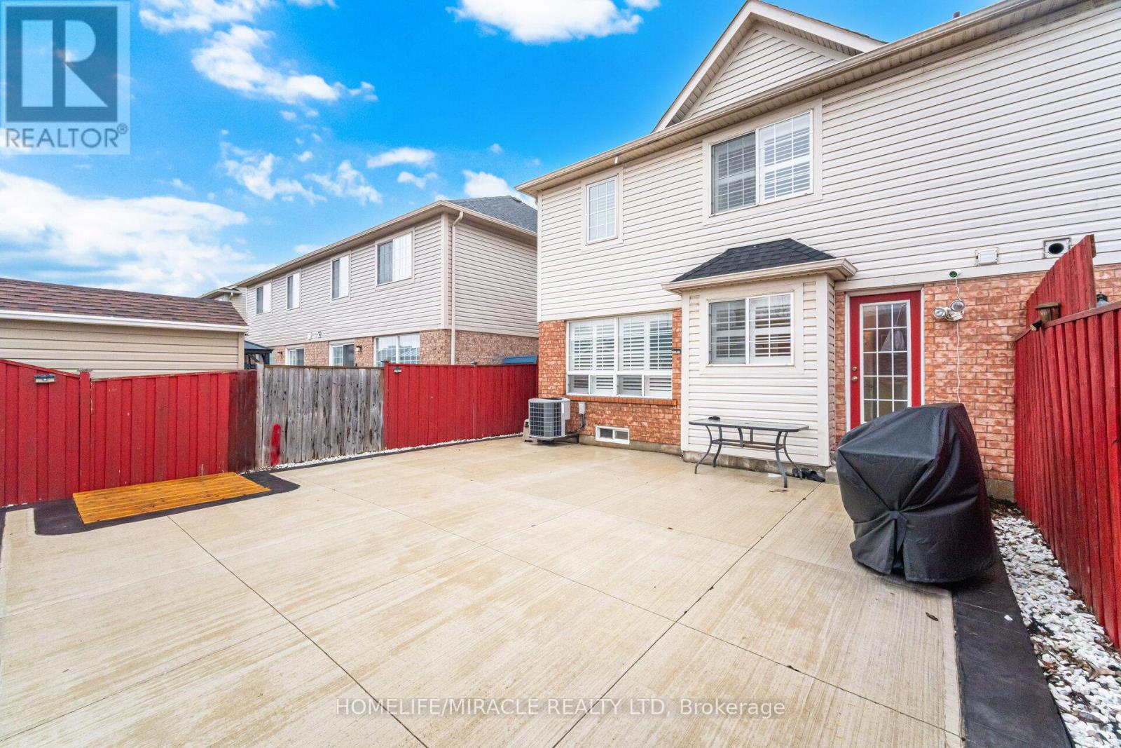 98 Owlridge Drive E, Brampton, Ontario  L6X 0M5 - Photo 32 - W12956034