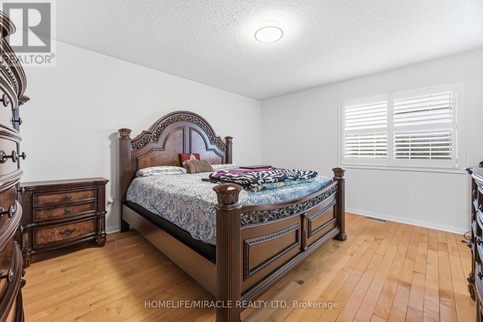 98 Owlridge Drive E, Brampton, Ontario  L6X 0M5 - Photo 34 - W12956034