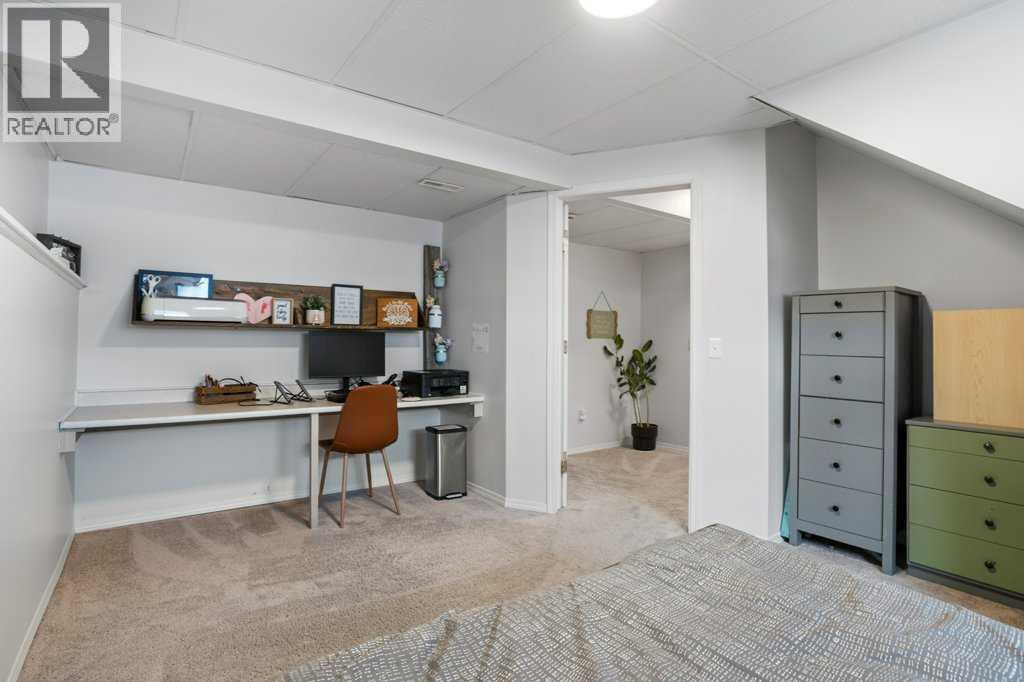 377 Stonegate Way NW, Airdrie, Alberta  T4B 2X9 - Photo 23 - A2293797