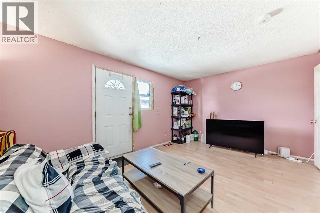 4809 60 Street NE, Calgary, Alberta  T1Y 3B8 - Photo 24 - A2297843