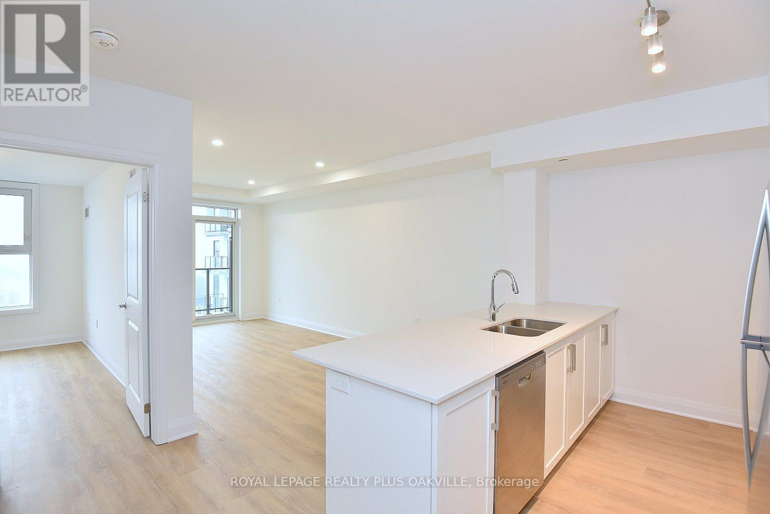 321 - 1936 Rymal Road E, Hamilton, Ontario  L0R 1P0 - Photo 14 - X12955986