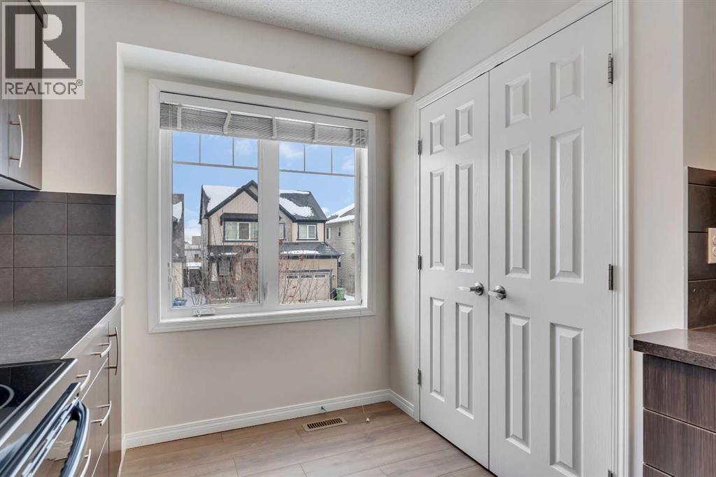 165 Windstone Avenue SW, Airdrie, Alberta  T4B 3R3 - Photo 8 - A2298524