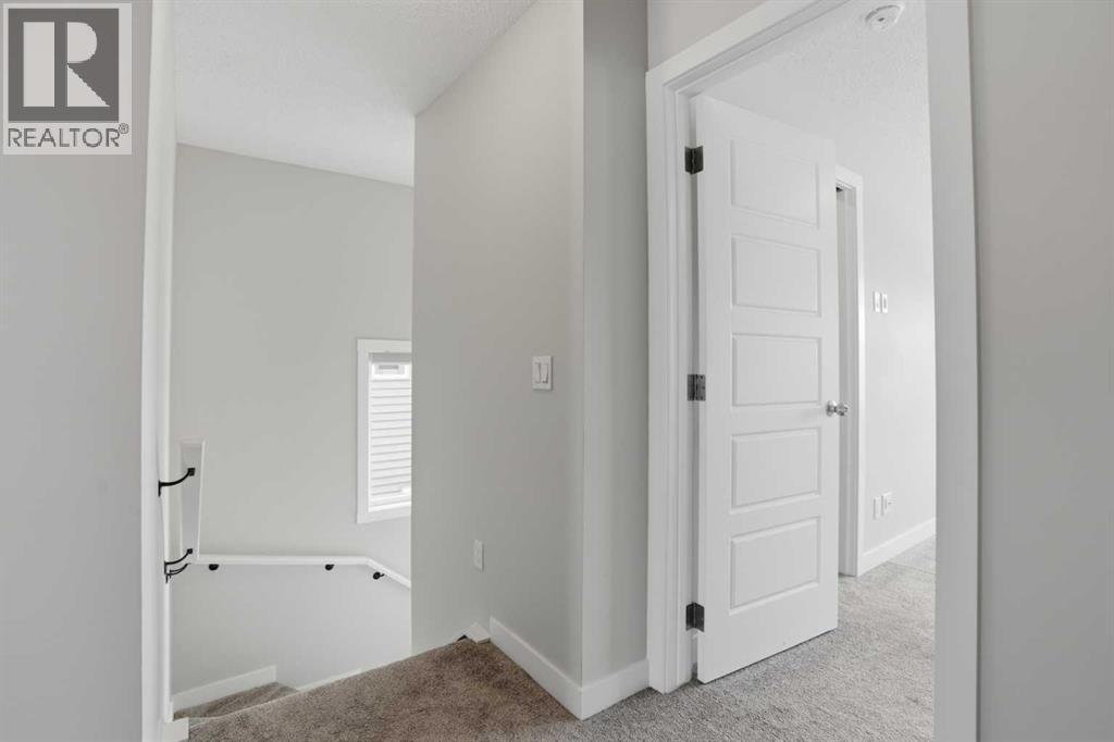 747 Creekside Boulevard SW, Calgary, Alberta  T2X 5H1 - Photo 17 - A2298880