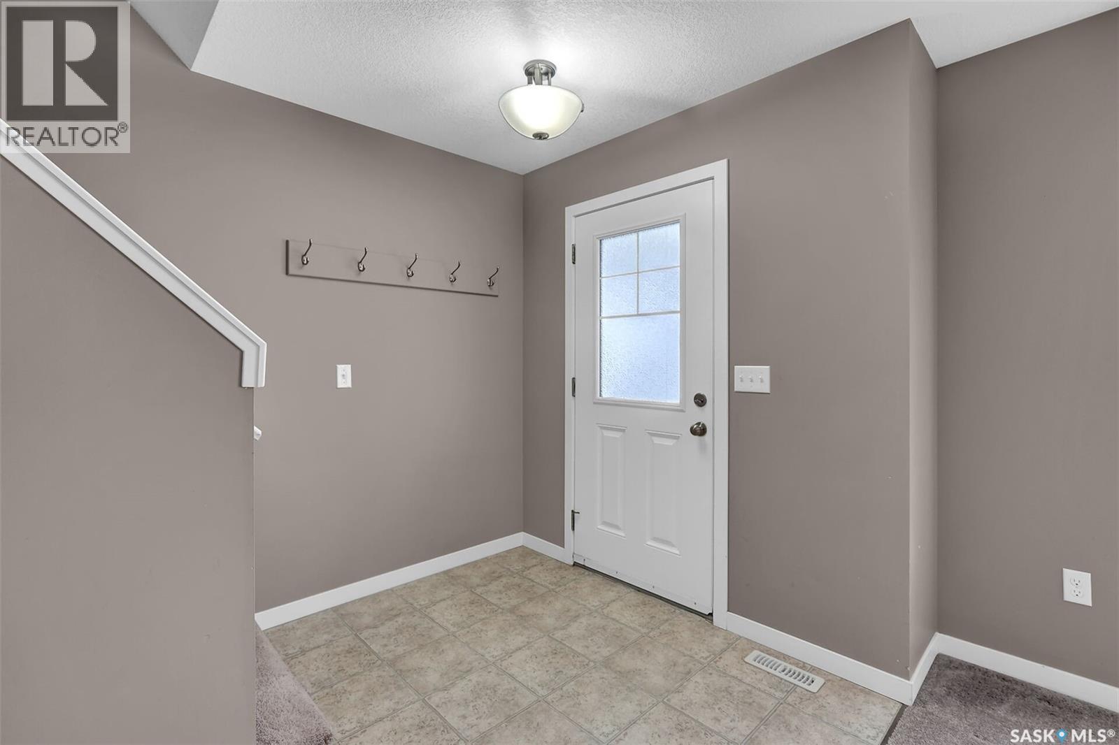 5290 Aerodrome Road, Regina, Saskatchewan  S4W 0H7 - Photo 5 - SK032050